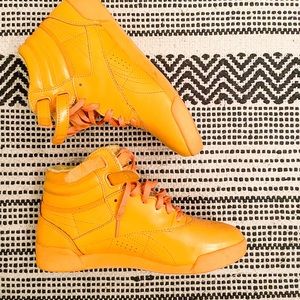 OG Vintage Reebok Classic High Tops, Sz 5.5/6